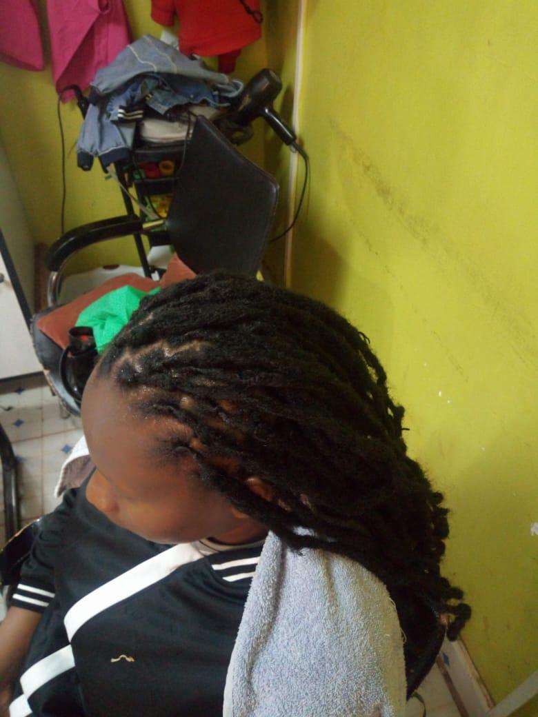 Artificial locks - Style 1